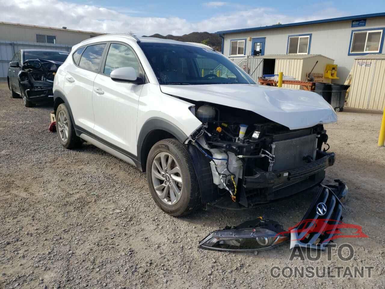 HYUNDAI TUCSON 2018 - KM8J33A42JU693500