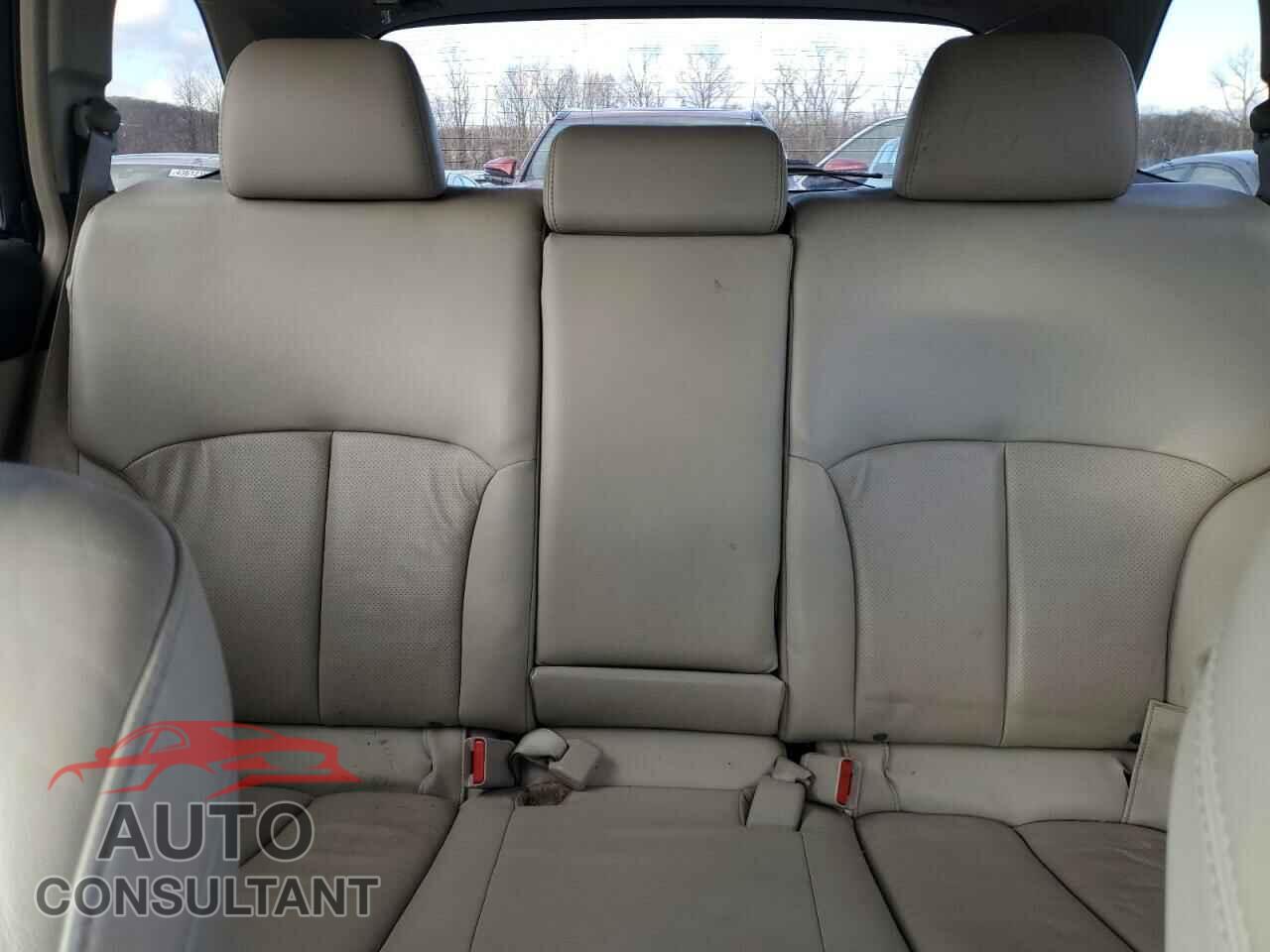 SUBARU OUTBACK 2011 - 4S4BRBLC0B3372659