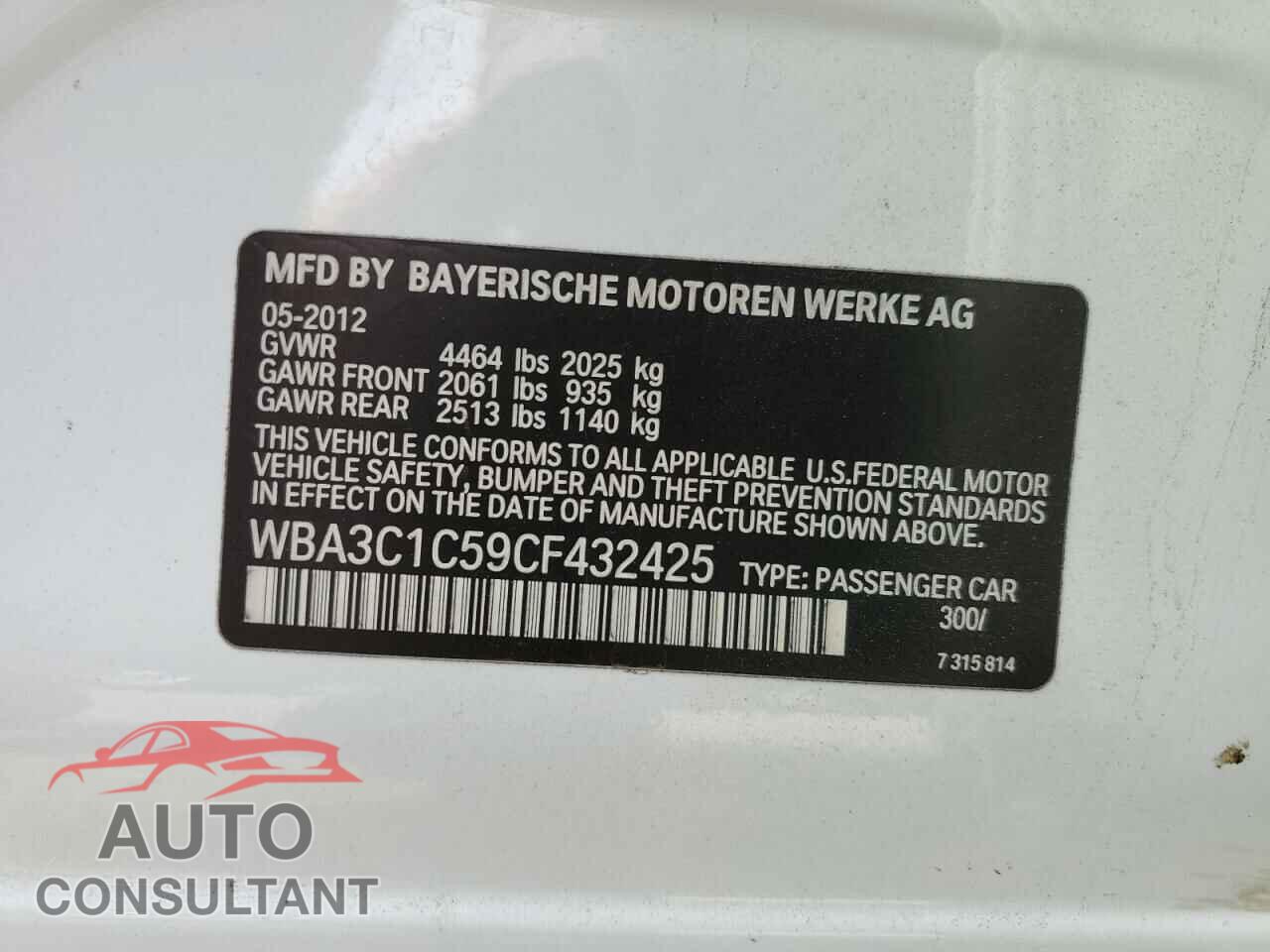 BMW 3 SERIES 2012 - WBA3C1C59CF432425