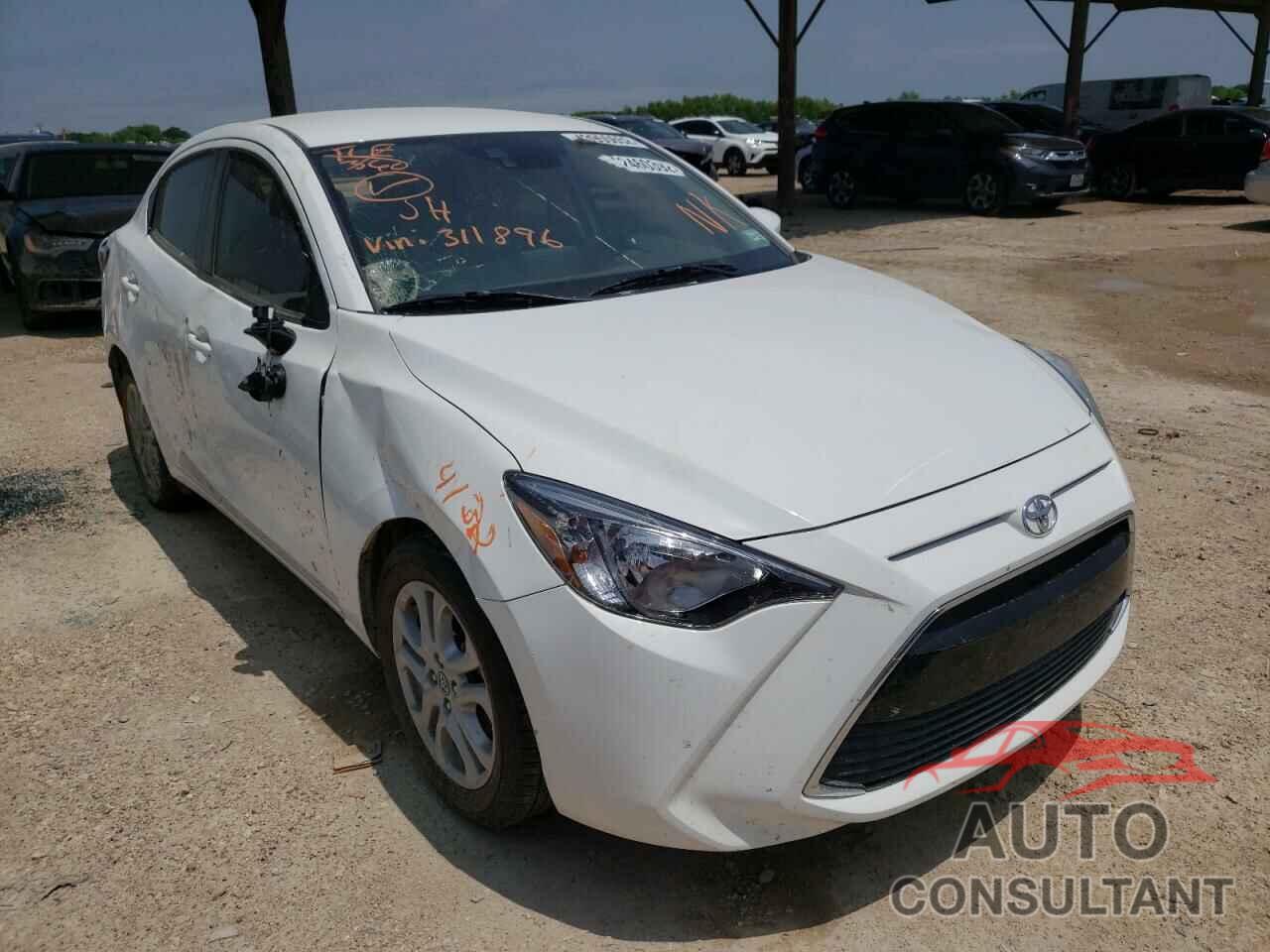 TOYOTA YARIS 2018 - 3MYDLBYV6JY311896