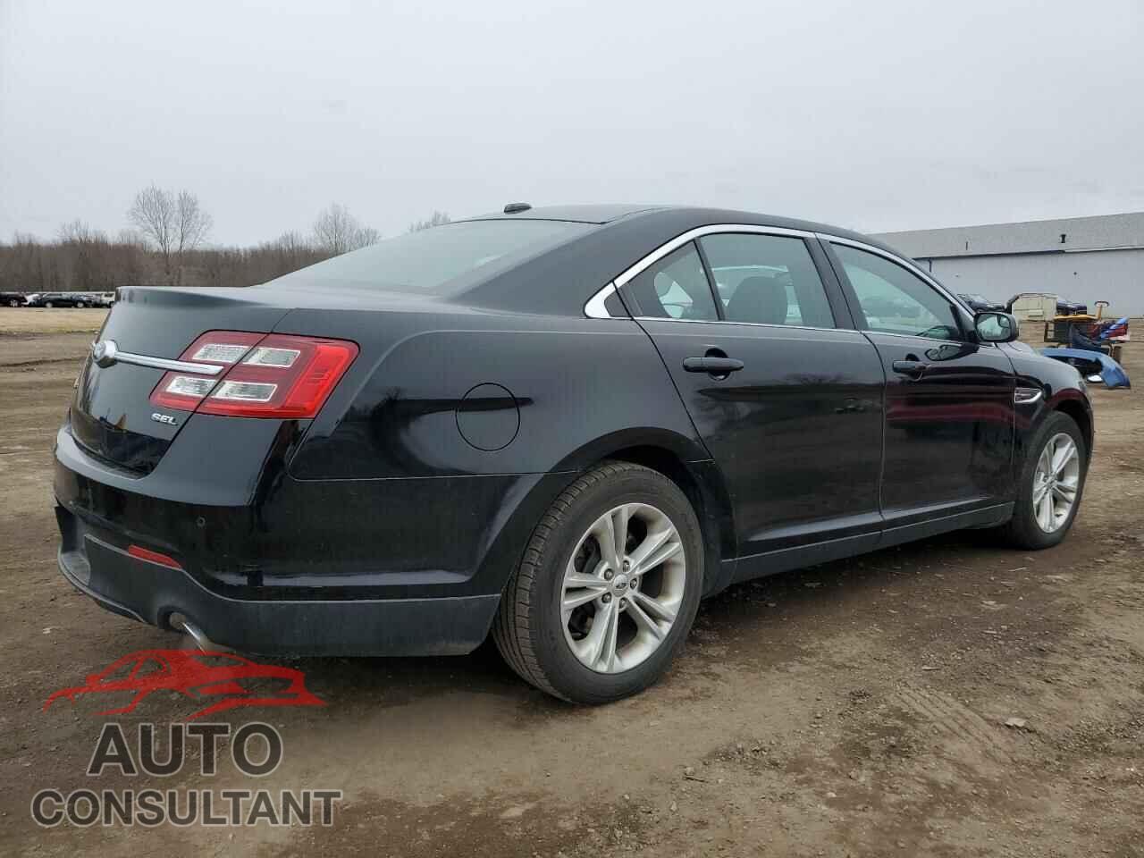 FORD TAURUS 2017 - 1FAHP2E88HG138841