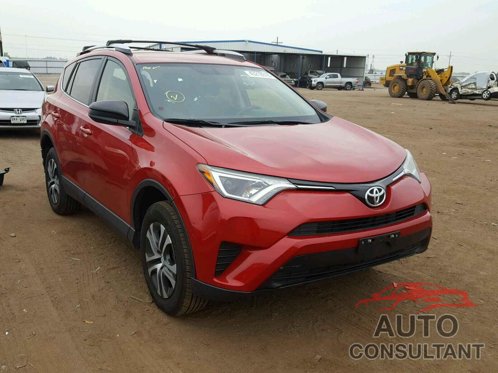 TOYOTA RAV4 LE 2016 - JTMBFREV2GJ083936