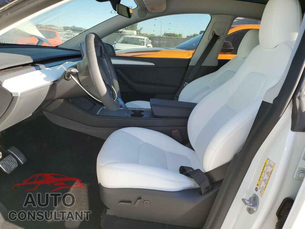 TESLA MODEL Y 2023 - 7SAYGAEE5PF809727