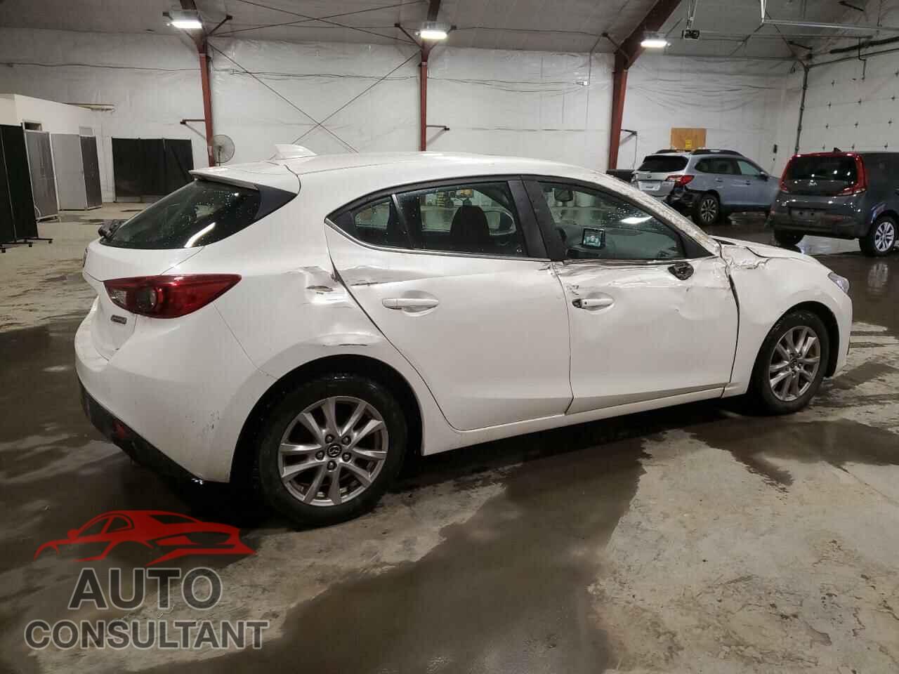 MAZDA 3 2016 - 3MZBM1M76GM261101