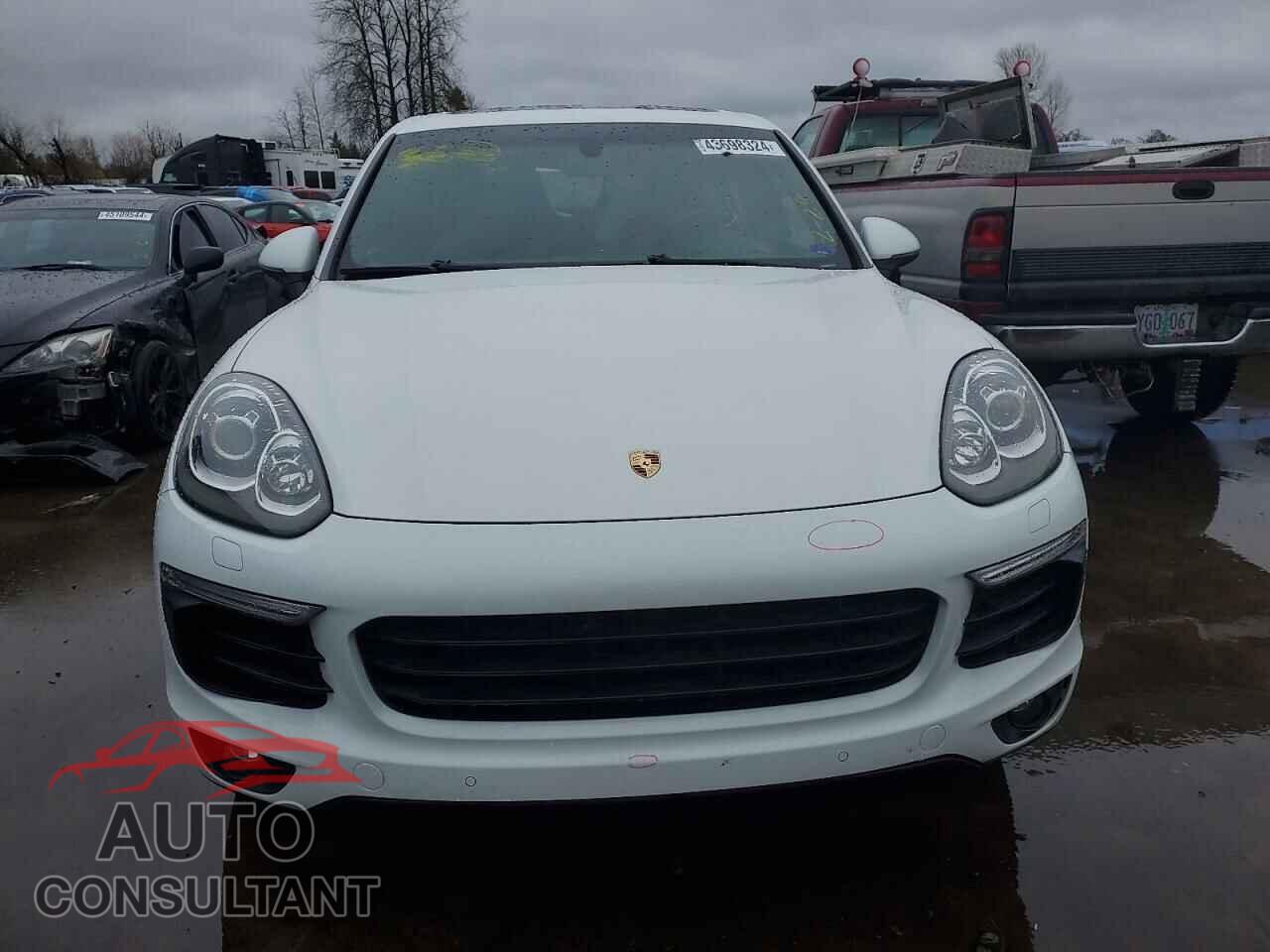 PORSCHE CAYENNE 2018 - WP1AA2A2XJKA02081
