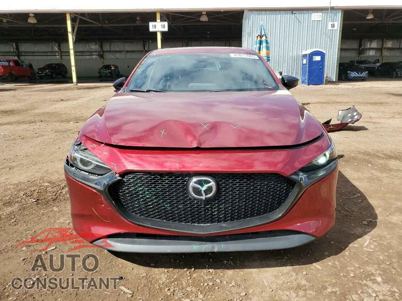 MAZDA 3 2019 - JM1BPANM6K1115964