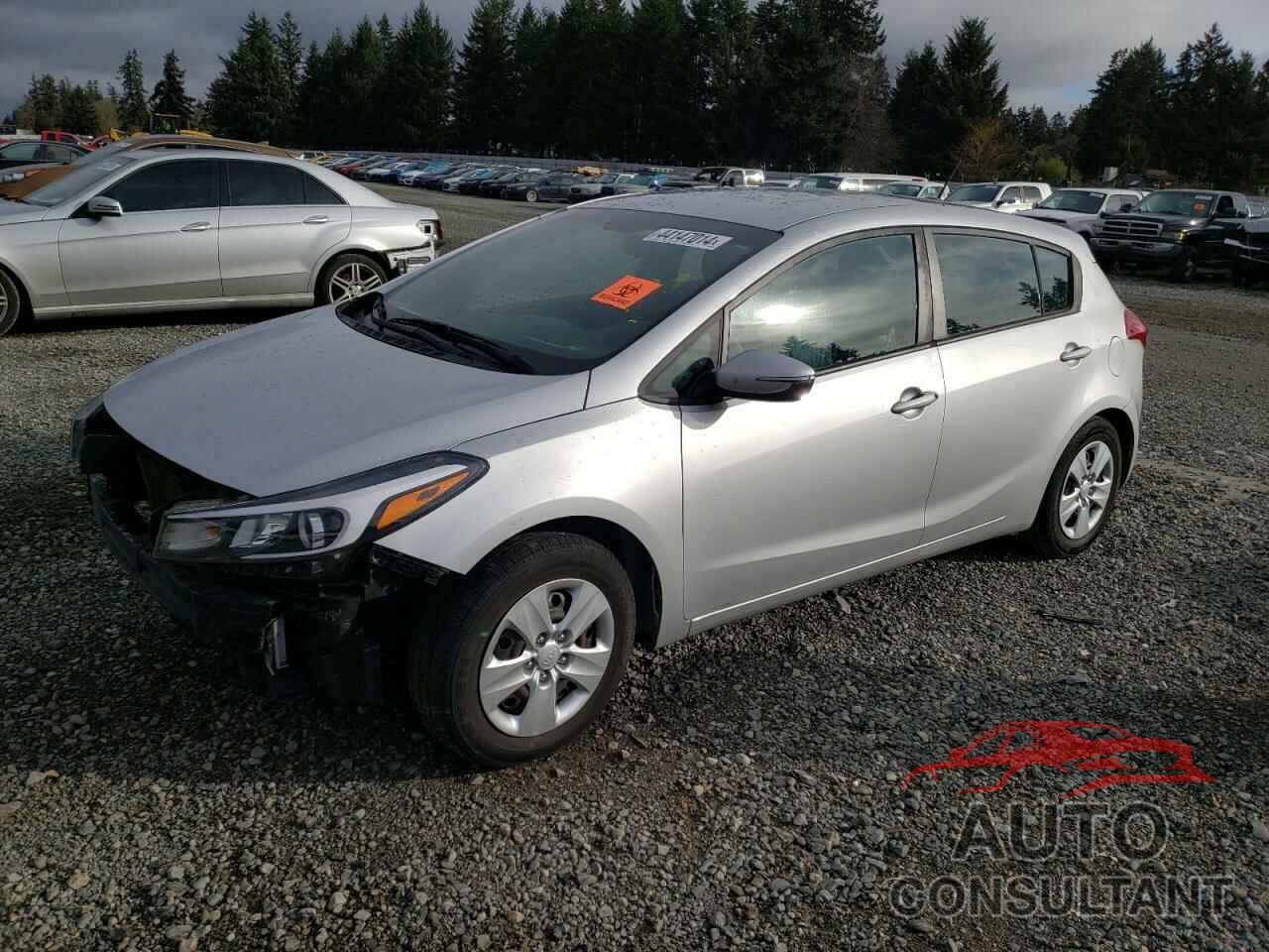 KIA FORTE 2018 - KNAFK5A83J5772662