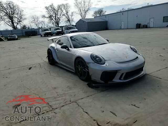 PORSCHE 911 2018 - WP0AC2A93JS174462