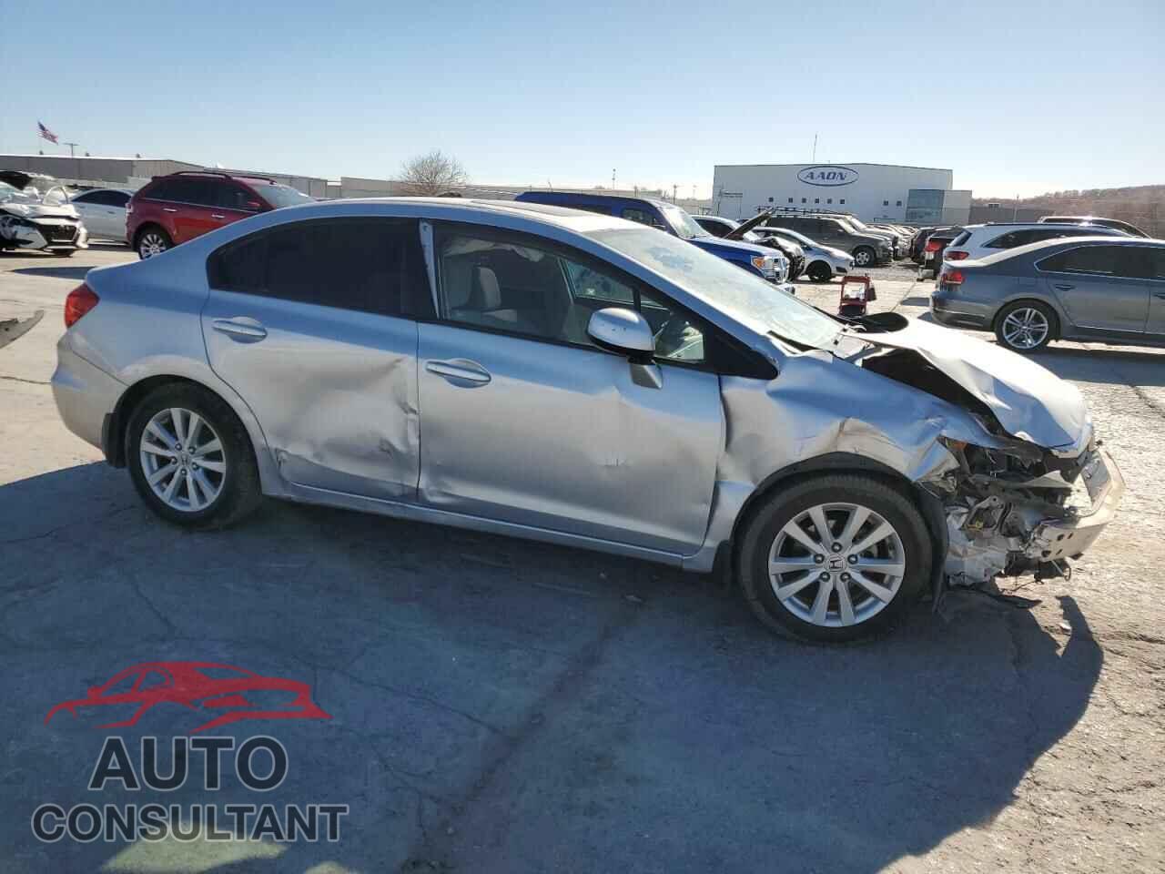 HONDA CIVIC 2012 - 2HGFB2F86CH539687