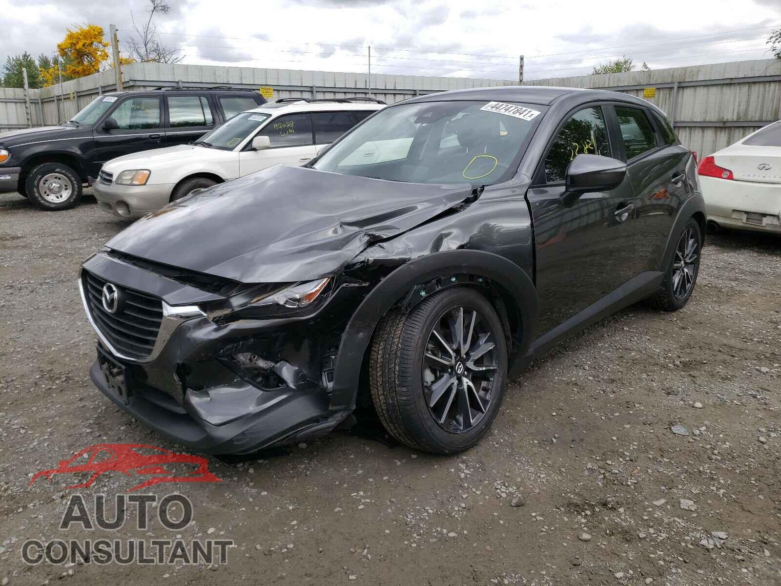MAZDA CX-3 2018 - JM1DKFC71J0332540