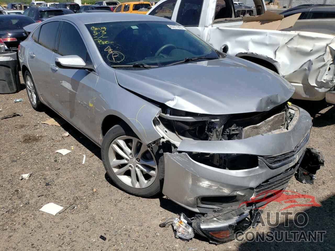 CHEVROLET MALIBU 2018 - 1G1ZD5ST7JF137587
