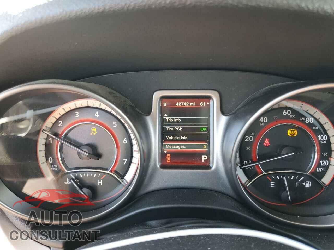 DODGE JOURNEY 2017 - 3C4PDCGG2HT548345