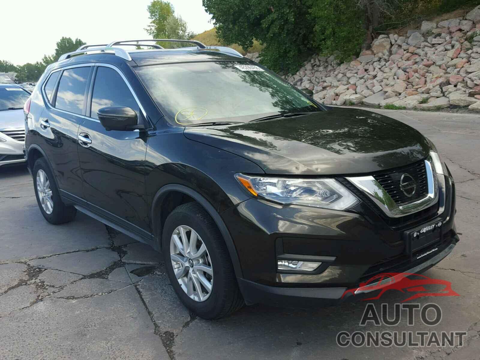 NISSAN ROGUE S 2017 - KNMAT2MV2HP585793