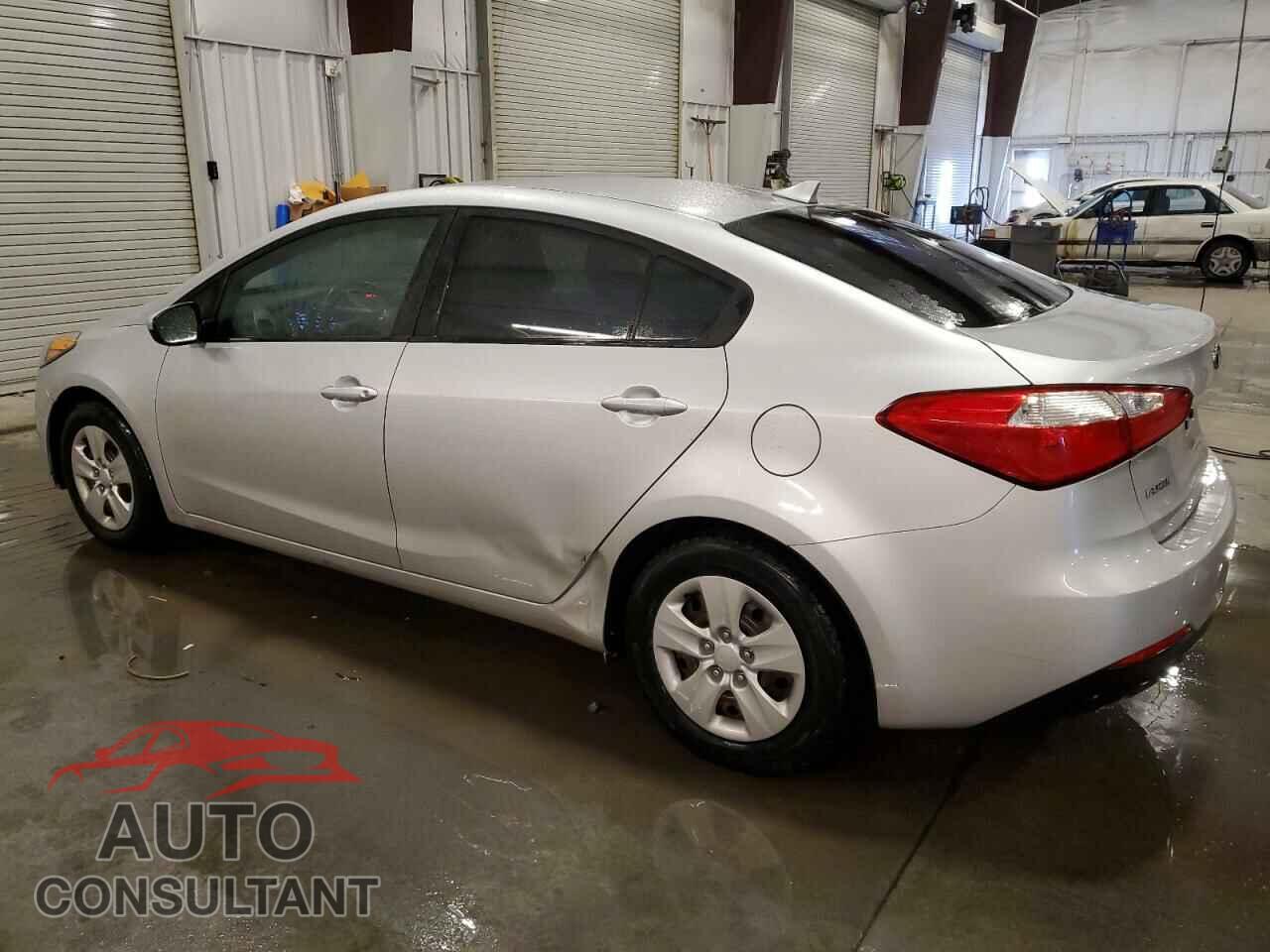 KIA FORTE 2016 - KNAFK4A61G5538621