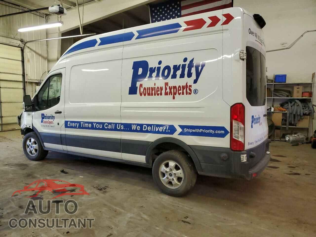 FORD TRANSIT 2018 - 1FTYR2XM6JKB47491