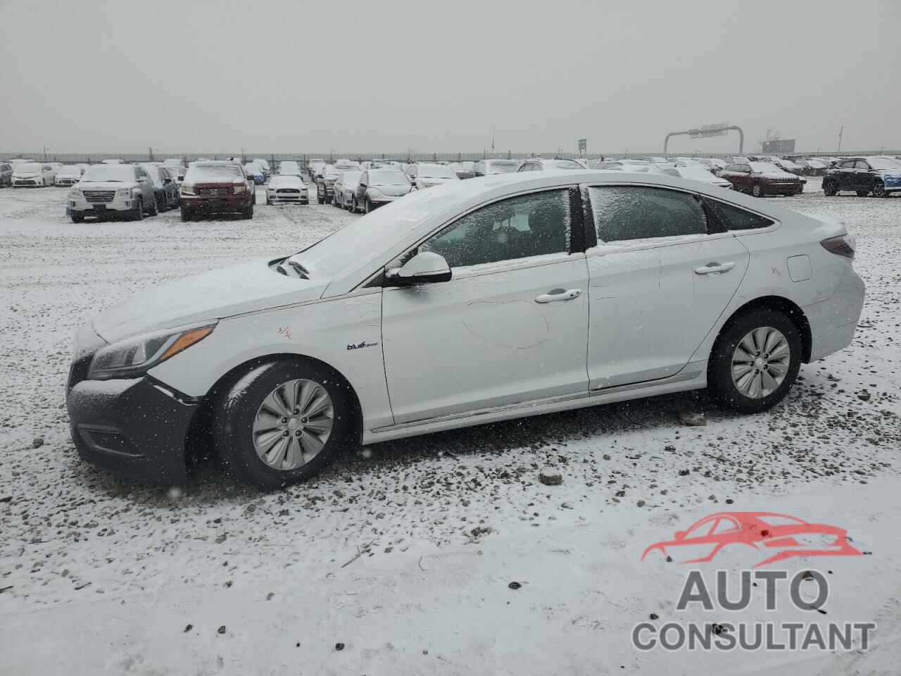 HYUNDAI SONATA 2017 - KMHE24L19HA046102