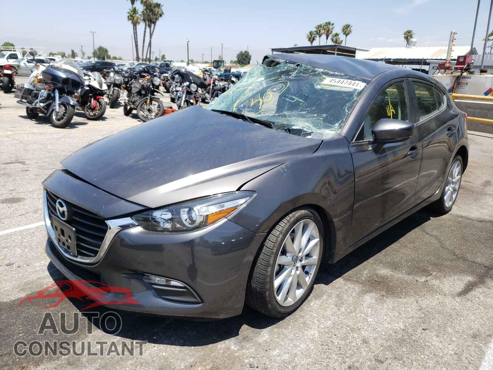 MAZDA 3 2017 - 3MZBN1L73HM153566