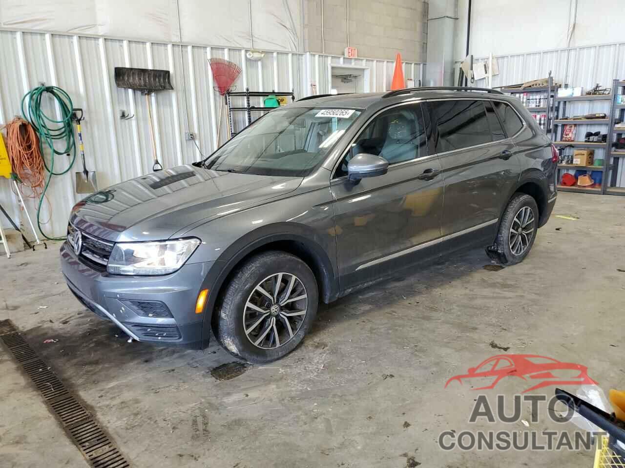 VOLKSWAGEN TIGUAN 2018 - 3VV3B7AX5JM221430