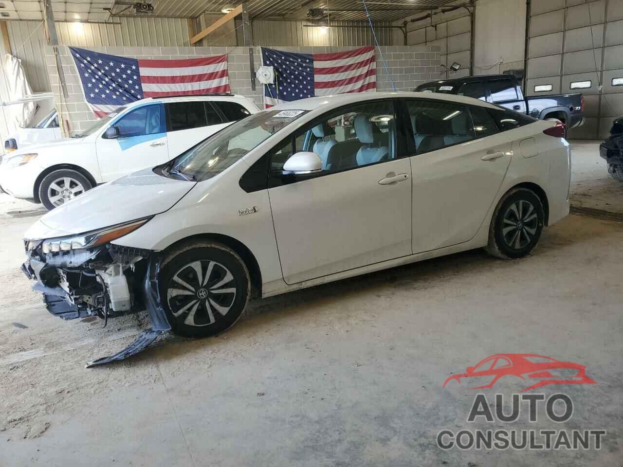 TOYOTA PRIUS 2018 - JTDKARFP1J3070475