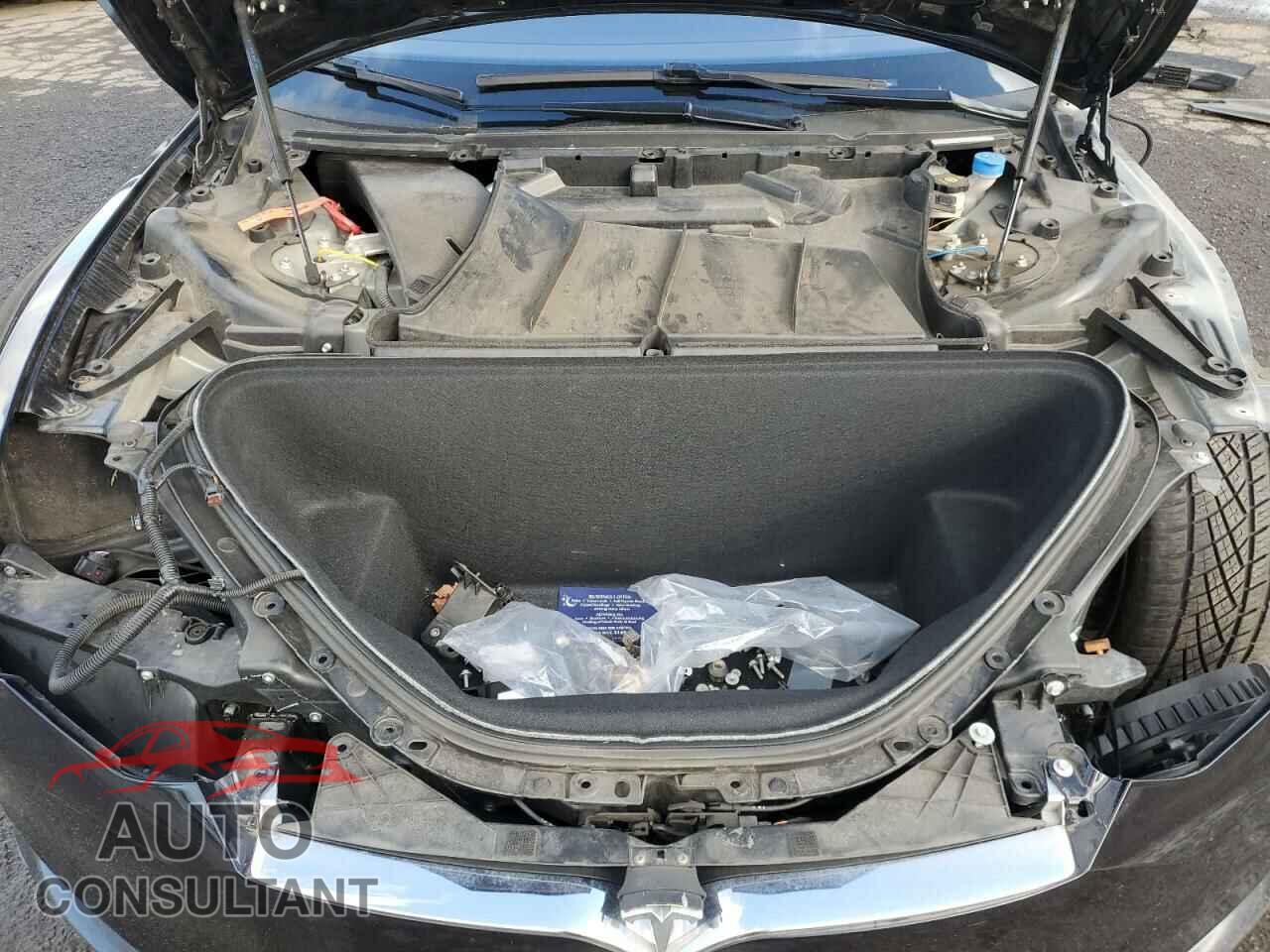 TESLA MODEL S 2016 - 5YJSA1E2XGF160064