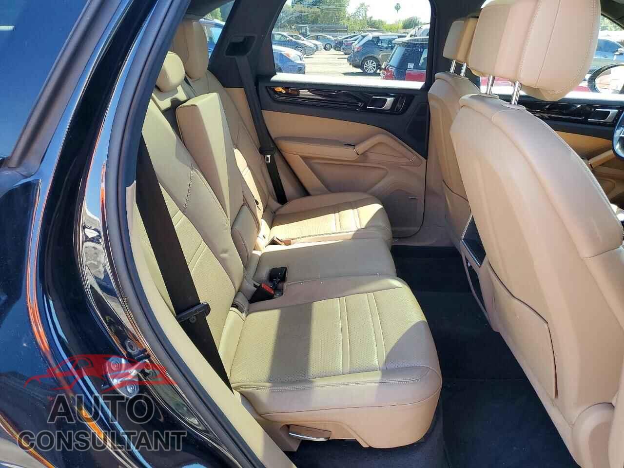 PORSCHE CAYENNE 2021 - WP1AA2AY8MDA03937
