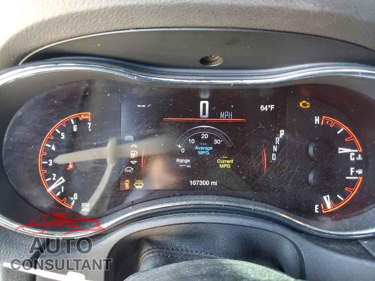 DODGE DURANGO 2018 - 1C4RDHAG8JC371672