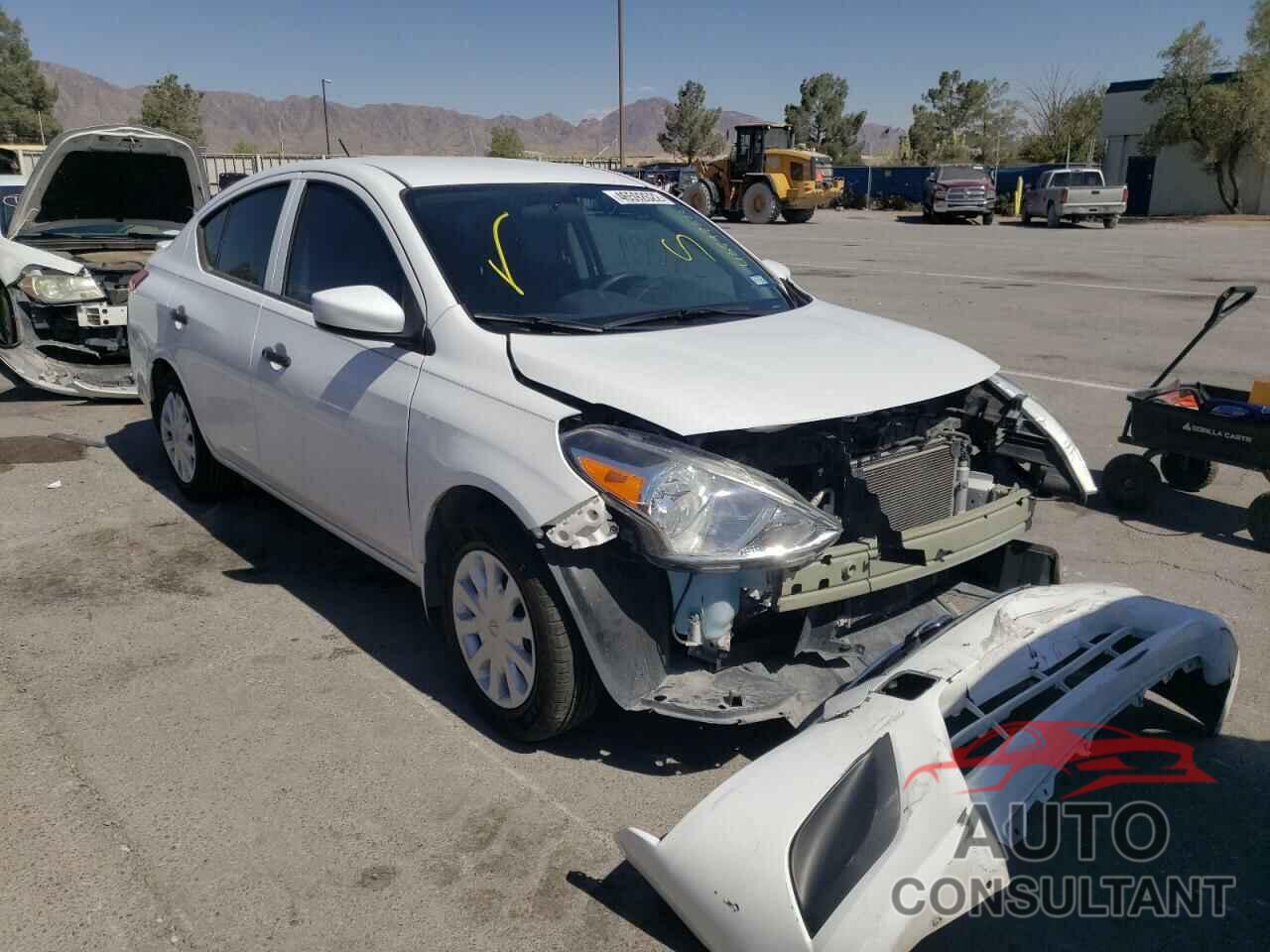 NISSAN VERSA 2019 - 3N1CN7AP7KL819762