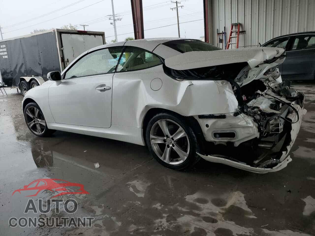 LEXUS IS 2014 - JTHFE2C22E2510736
