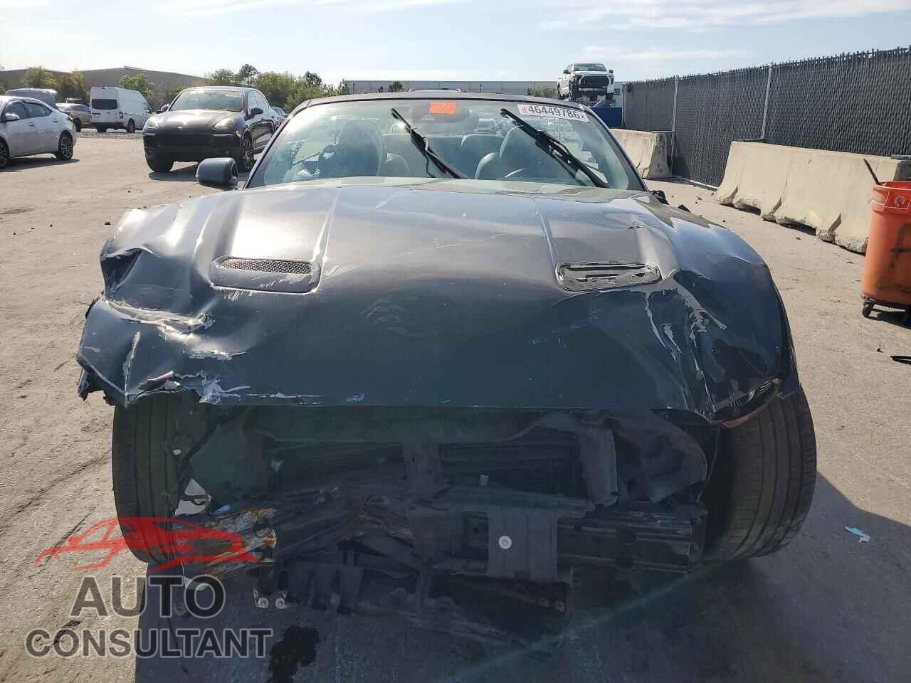 FORD MUSTANG 2021 - 1FATP8UH2M5111509