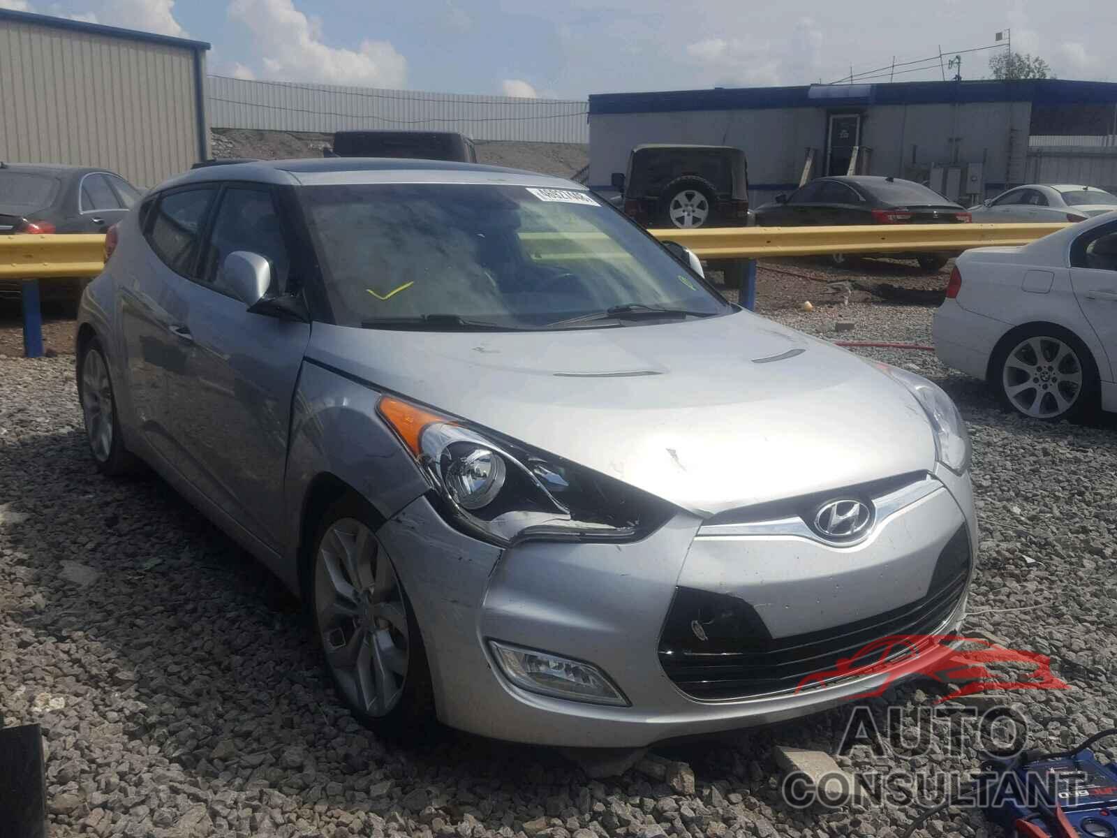 HYUNDAI VELOSTER 2015 - KMHTC6AD8FU225417