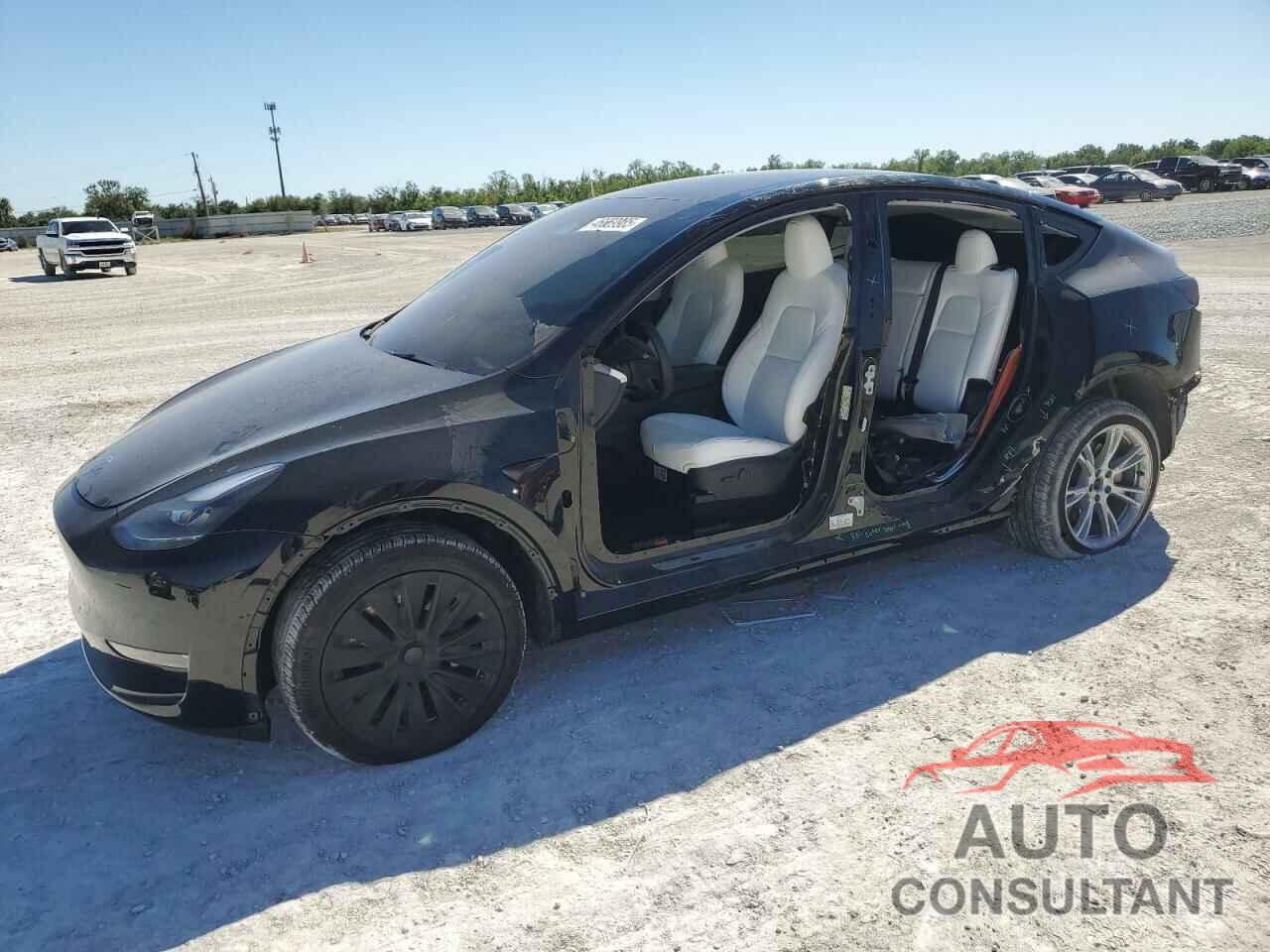 TESLA MODEL Y 2023 - 7SAYGDEE1PF948304
