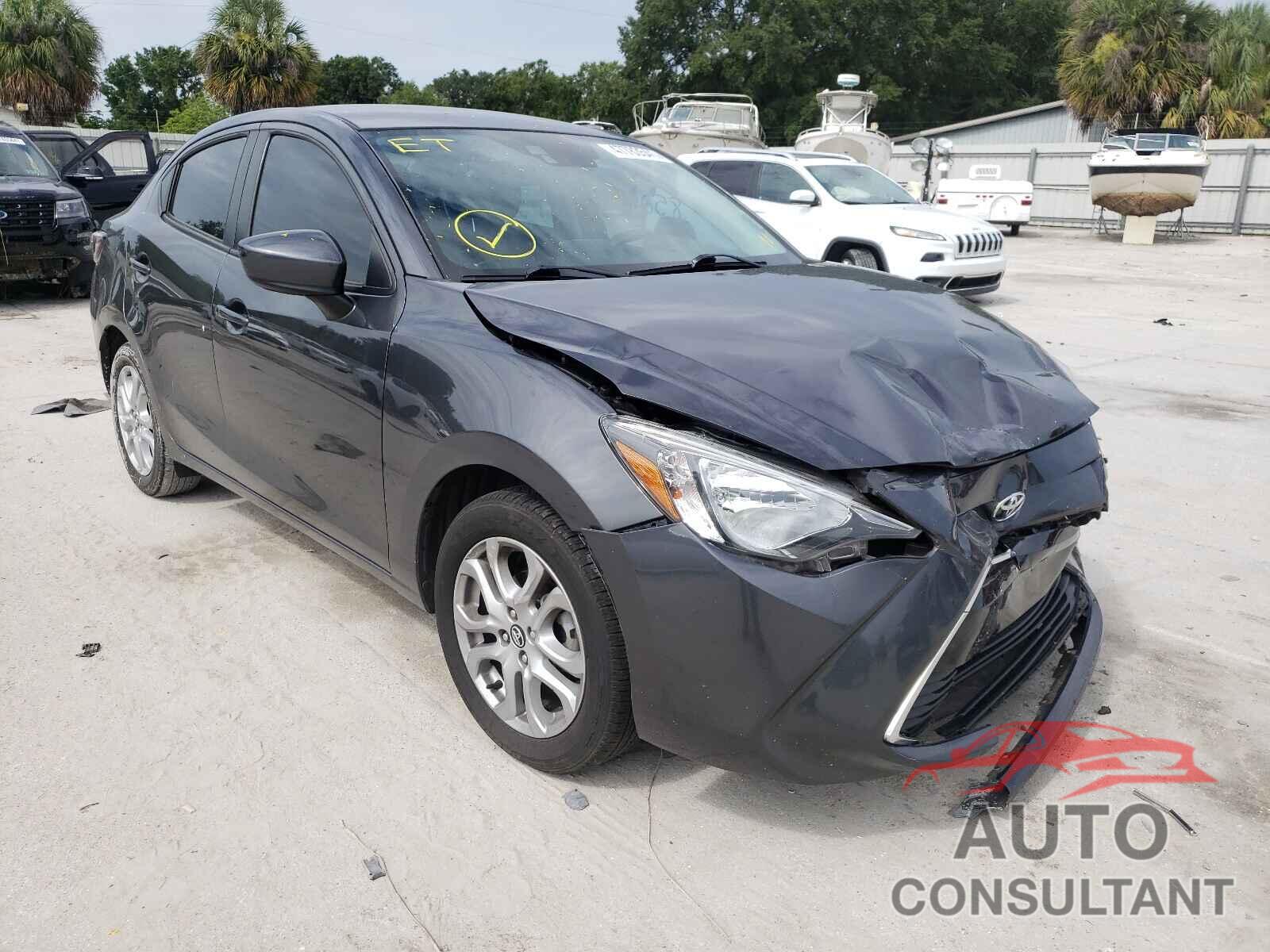 TOYOTA YARIS 2017 - 3MYDLBYV7HY150078