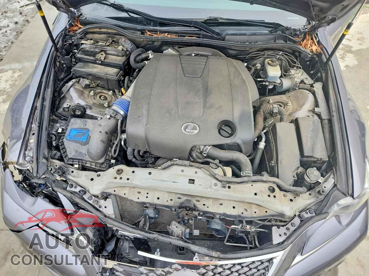 LEXUS IS 2015 - JTHCF1D26F5025024