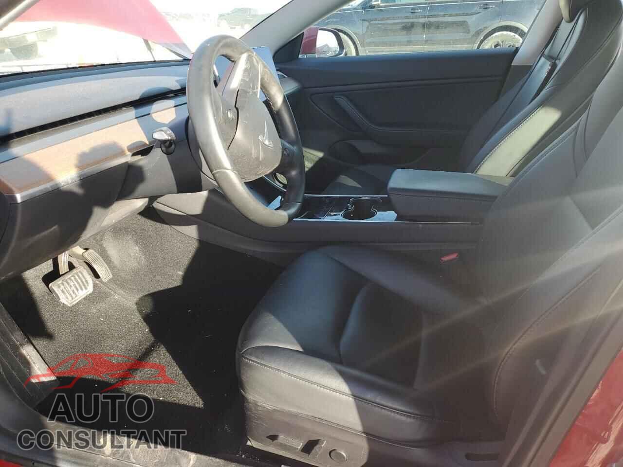 TESLA MODEL 3 2019 - 5YJ3E1EB9KF364856