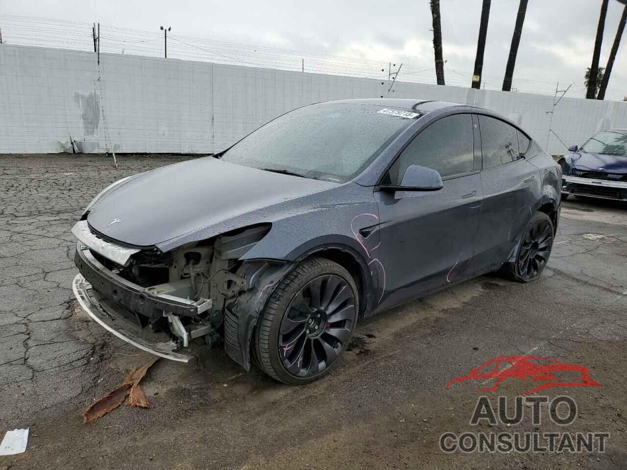 TESLA MODEL Y 2022 - 7SAYGDEFXNF554483