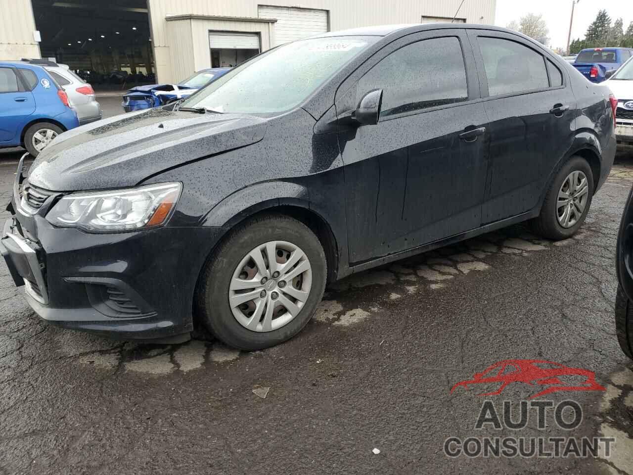 CHEVROLET SONIC 2017 - 1G1JB5SG4H4156948