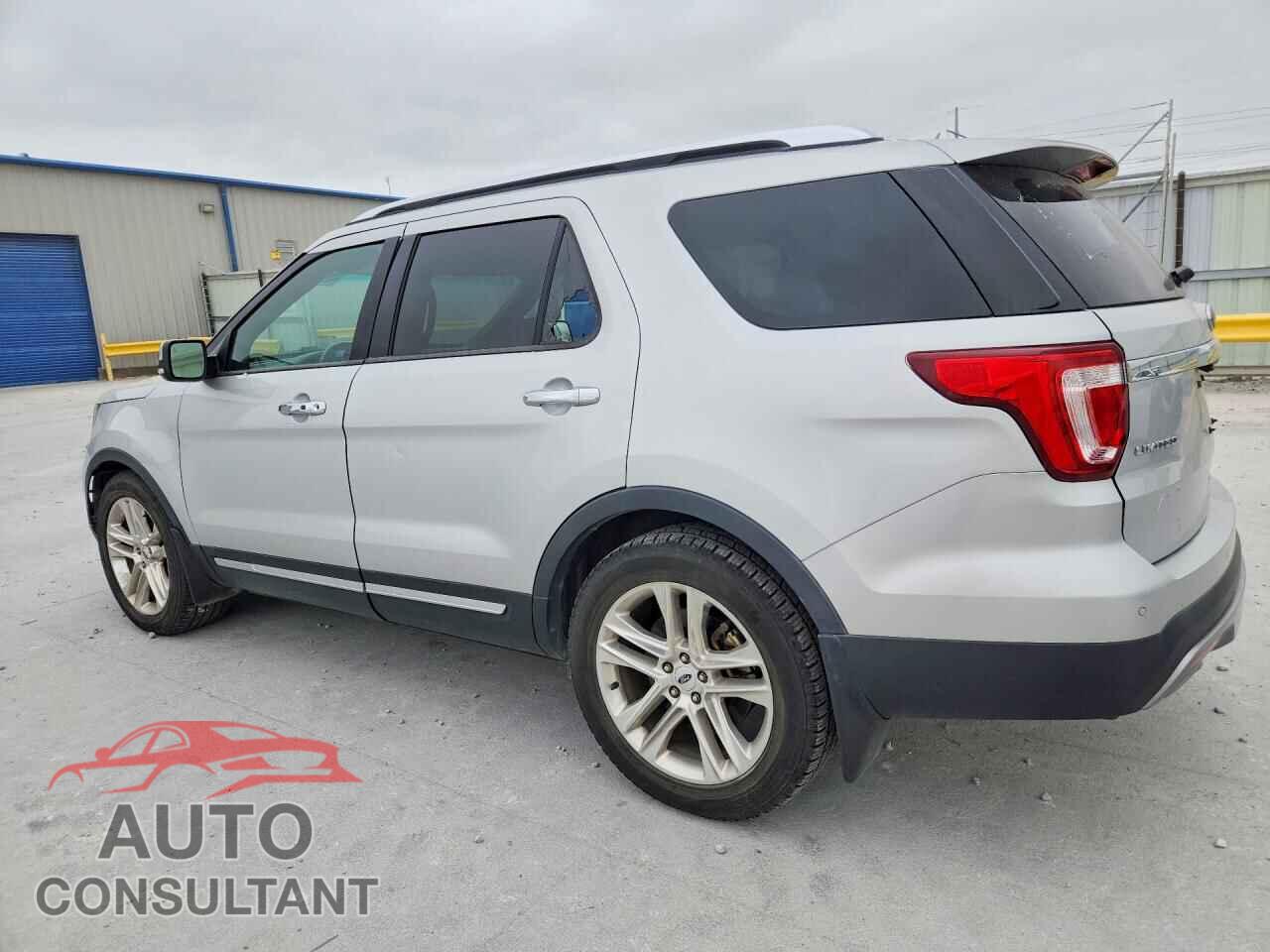 FORD EXPLORER 2017 - 1FM5K7F8XHGA03220