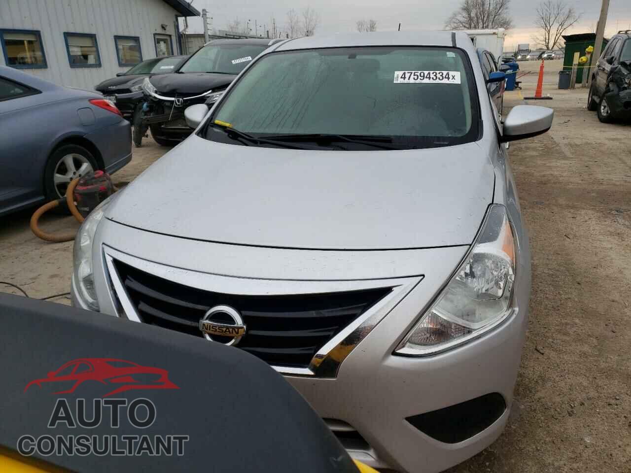 NISSAN VERSA 2019 - 3N1CN7AP3KL841080