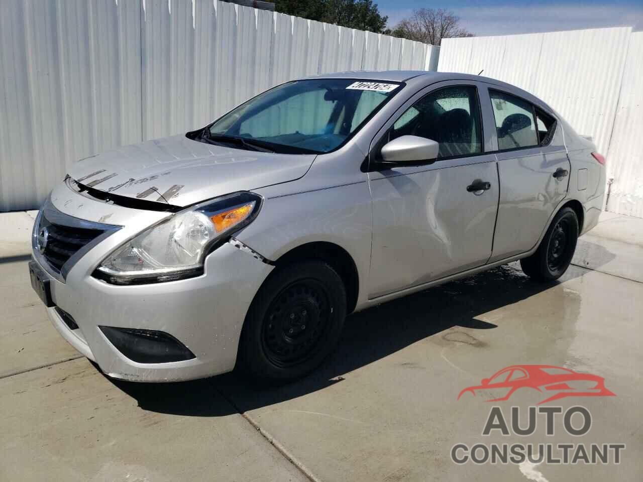 NISSAN VERSA 2019 - 3N1CN7AP3KL860793