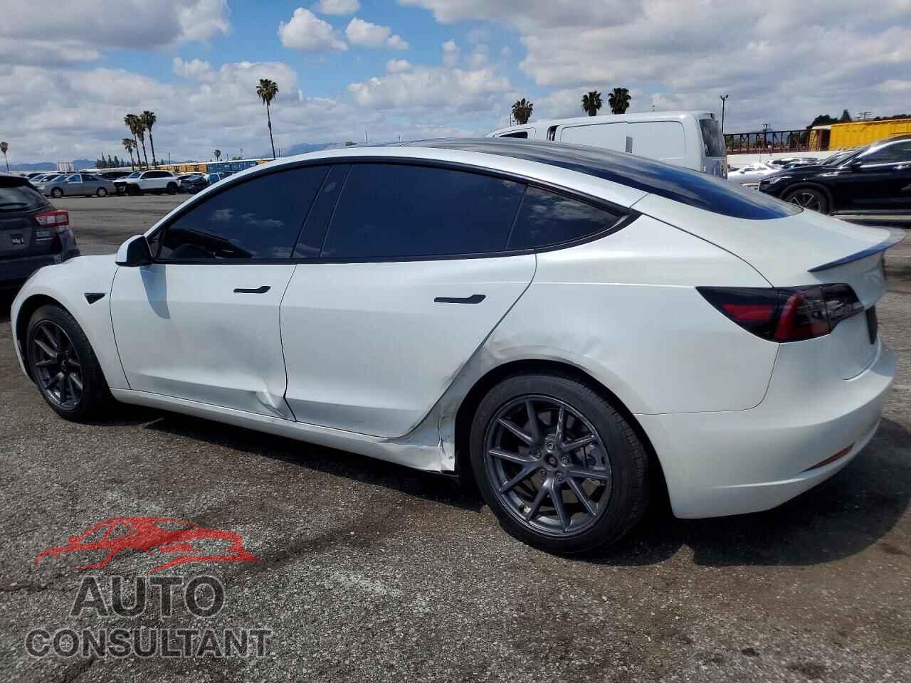 TESLA MODEL 3 2023 - 5YJ3E1EA0PF548923
