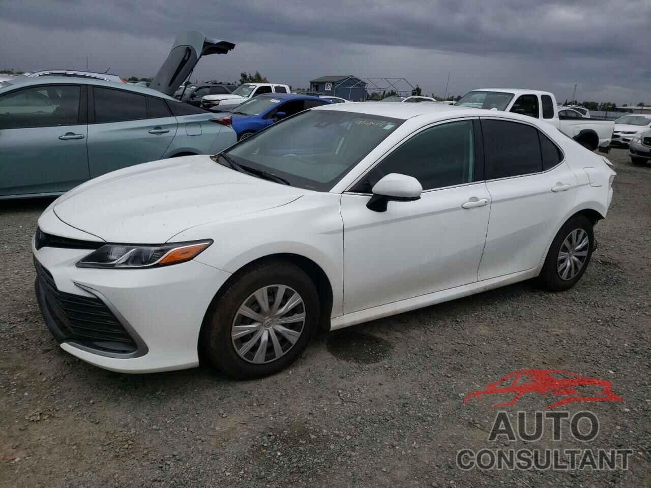 TOYOTA CAMRY 2022 - 4T1C31AK7NU579106