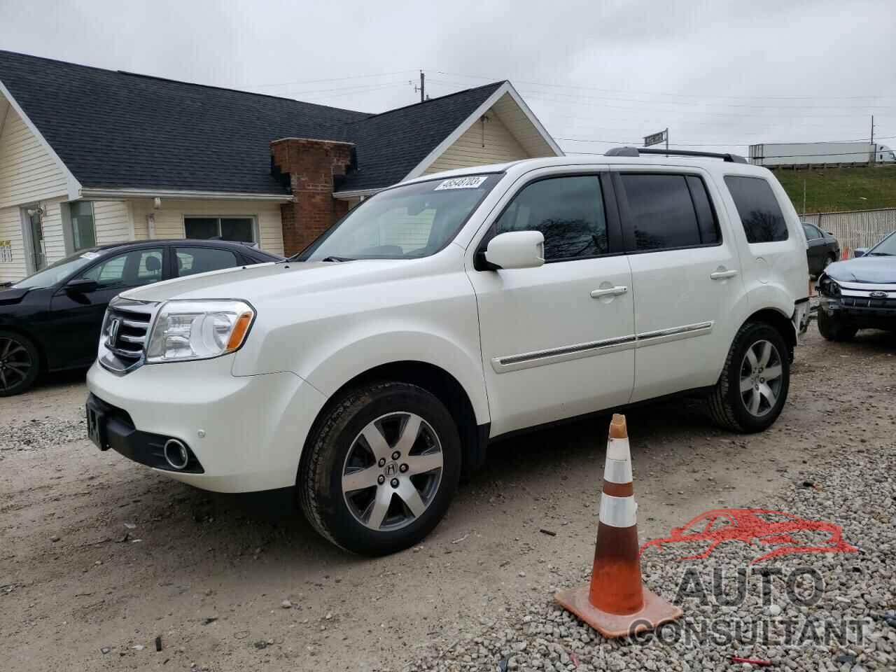 HONDA PILOT 2015 - 5FNYF4H96FB071323
