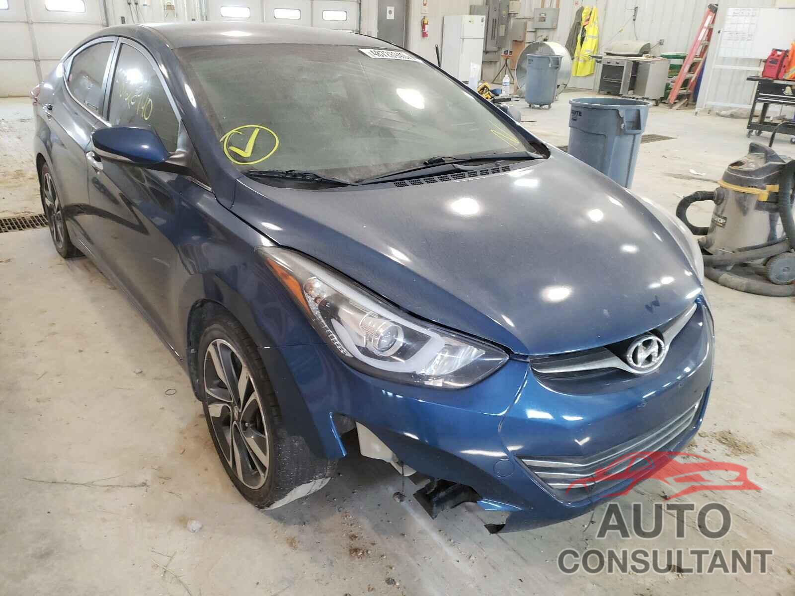 HYUNDAI ELANTRA 2015 - KMHDH4AE1FU255068