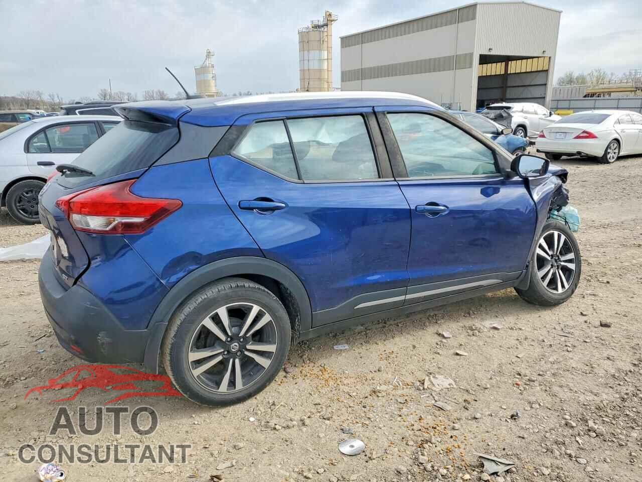 NISSAN KICKS 2019 - 3N1CP5CU3KL511568