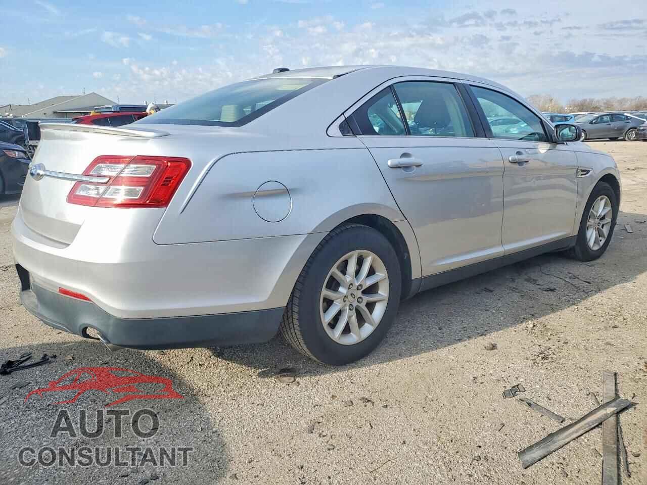 FORD TAURUS 2015 - 1FAHP2D84FG121002