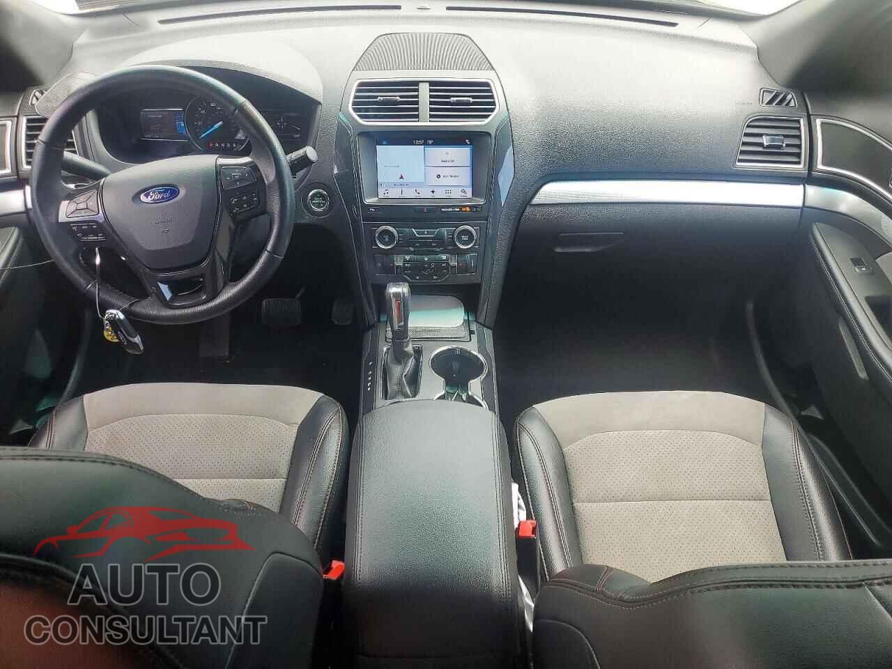 FORD EXPLORER 2017 - 1FM5K7D84HGB19175