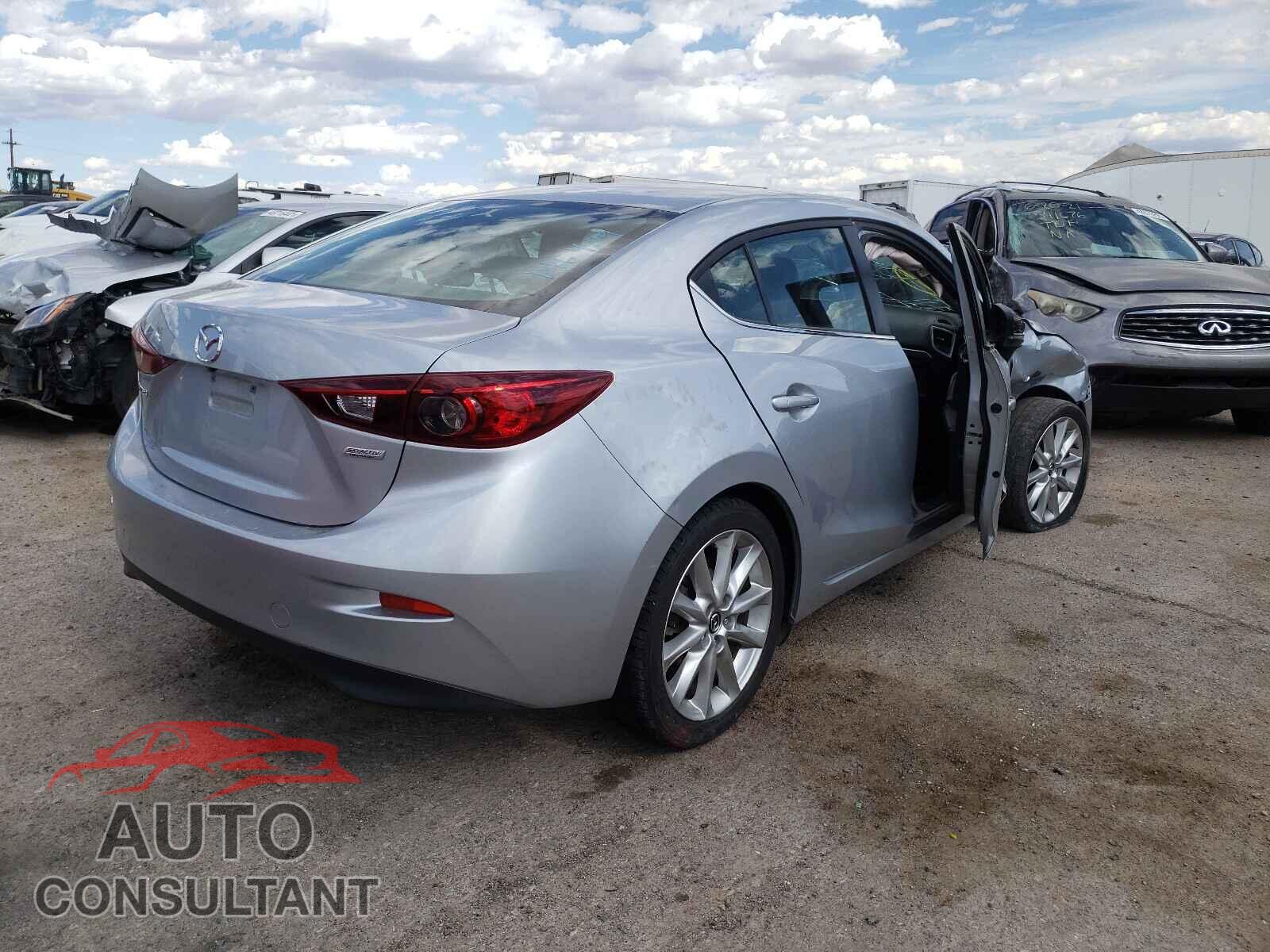MAZDA 3 2017 - 3MZBN1V70HM146409