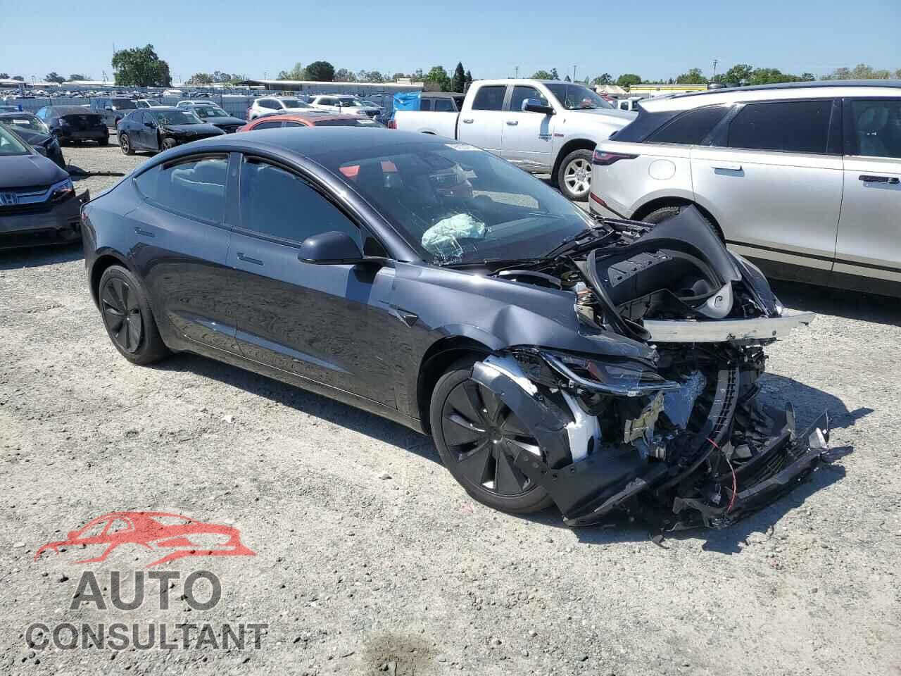 TESLA MODEL 3 2024 - 5YJ3E1EA2RF727502