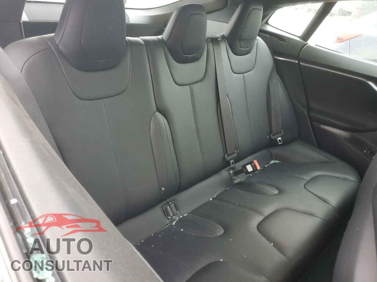 TESLA MODEL S 2016 - 5YJSA1E18GF147983