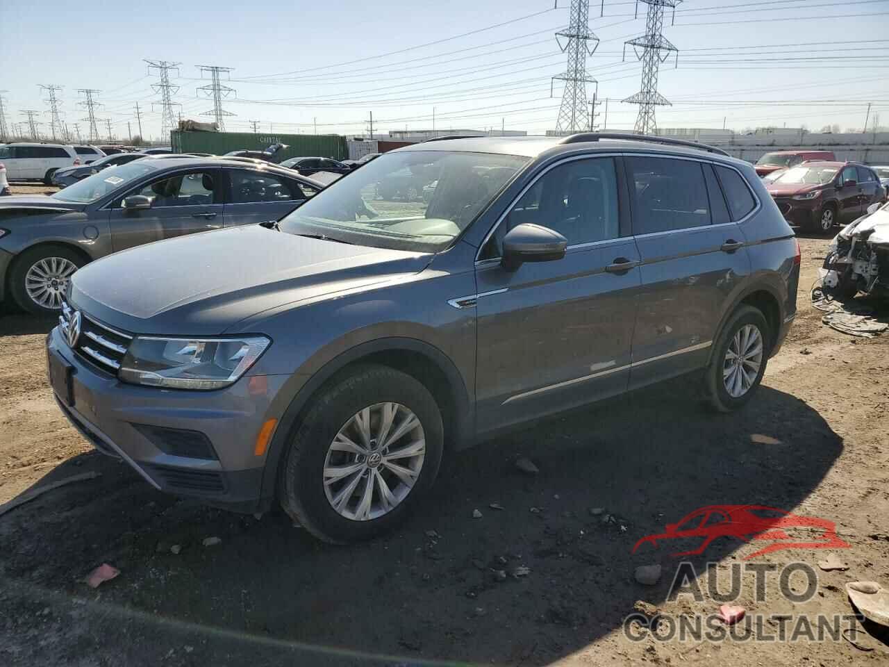 VOLKSWAGEN TIGUAN 2018 - 3VV2B7AX4JM048446